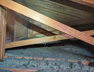 Zateplení stropu budovy městského úřadu